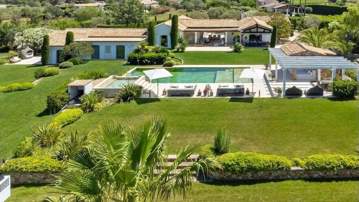 Ramatuelle House | Luxury Villa in St Tropez area