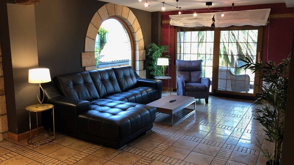 Suances Villa | Luxury villa in Suances with indoor pool