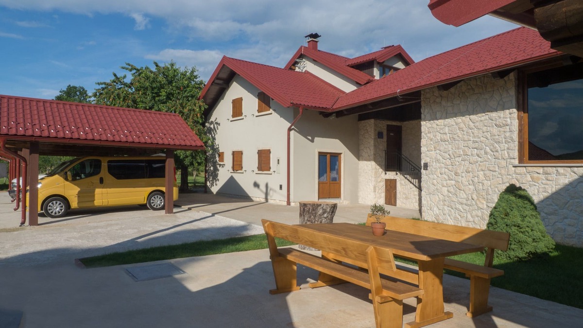 Gospic Villa | Luxury Villa Joja with swimming pool & SPA