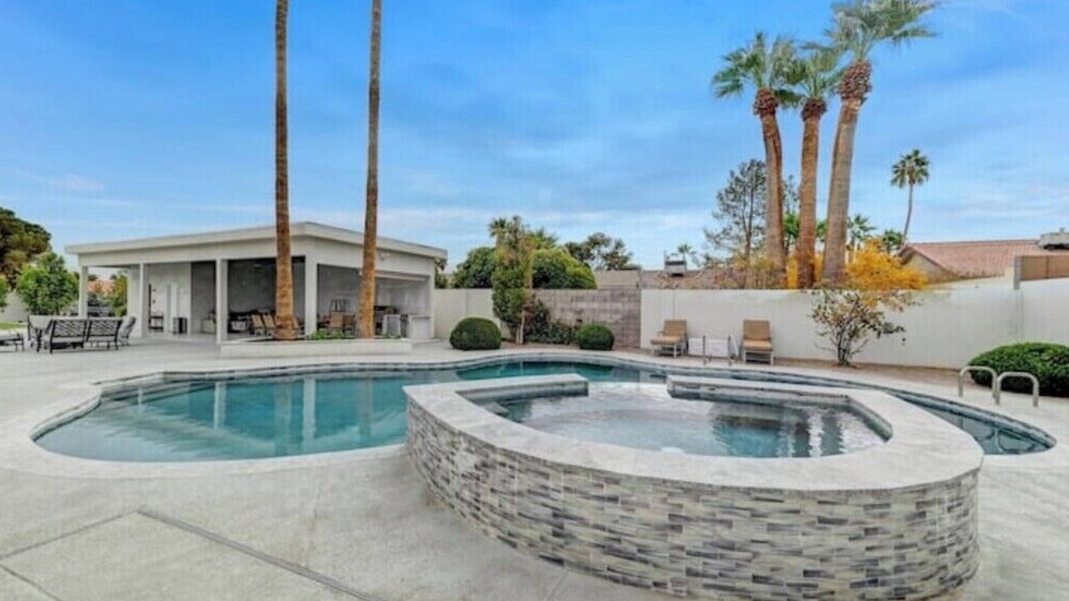 Spring Valley House | Luxury Villa Private Pool+Spa+Sauna+Billiard