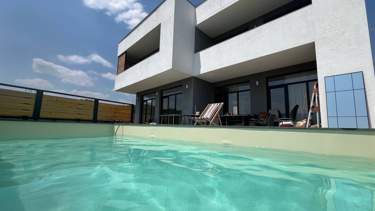 Agaraki Villa | Luxury Villa with city beautiful views in Tbilisi with warm Swimming Pool