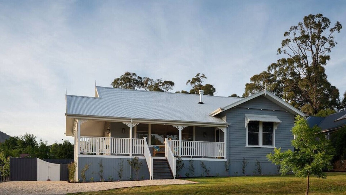 Marysville Villa | Luxury Villa With Gorgeous Views, We Sleep 11