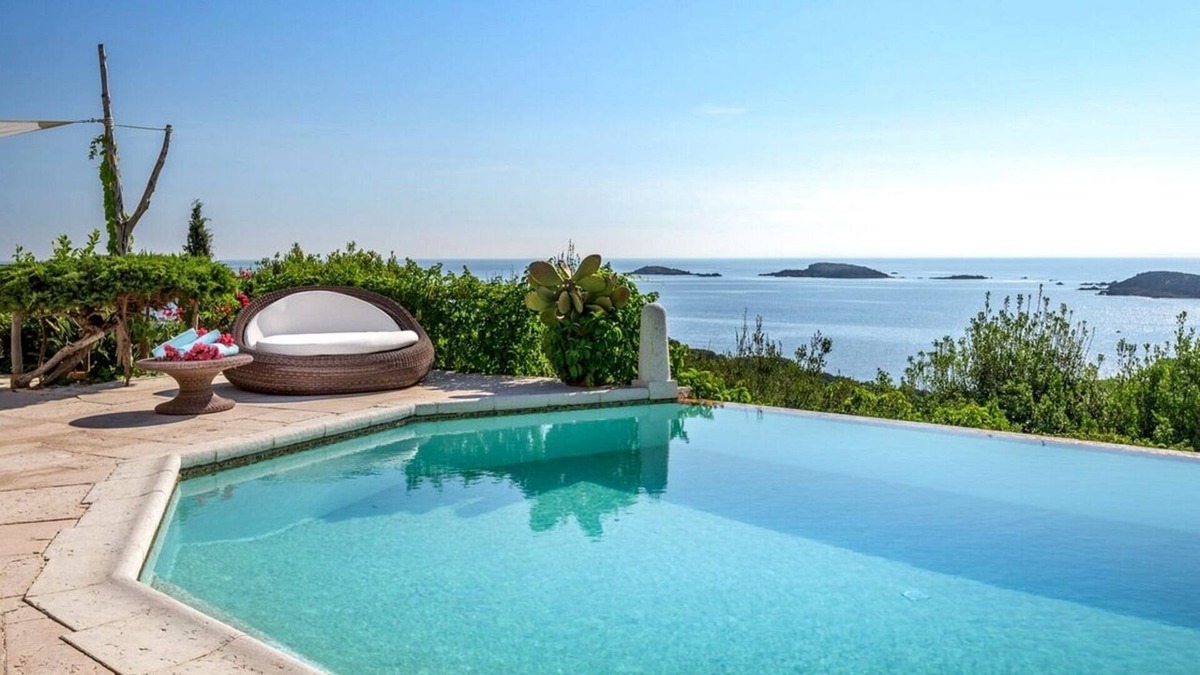 Porto Cervo Villa | Luxury Villa with Infinity Pool