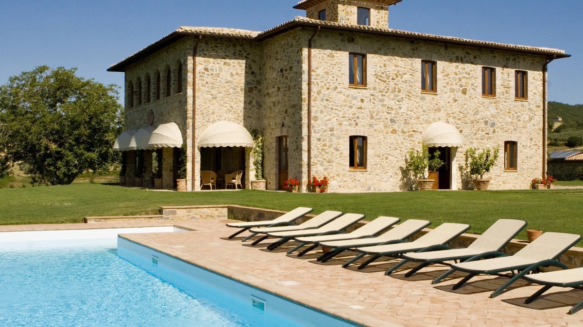 Corbara Villa | Luxury Villa with private pool and Estate Winery in Umbria