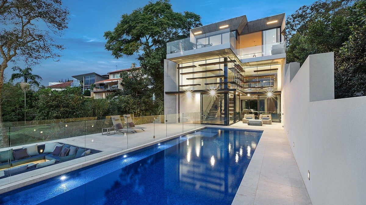 Mosman House | Luxury Villas Balmoral Golden Mile Luxe (Heated Pool)