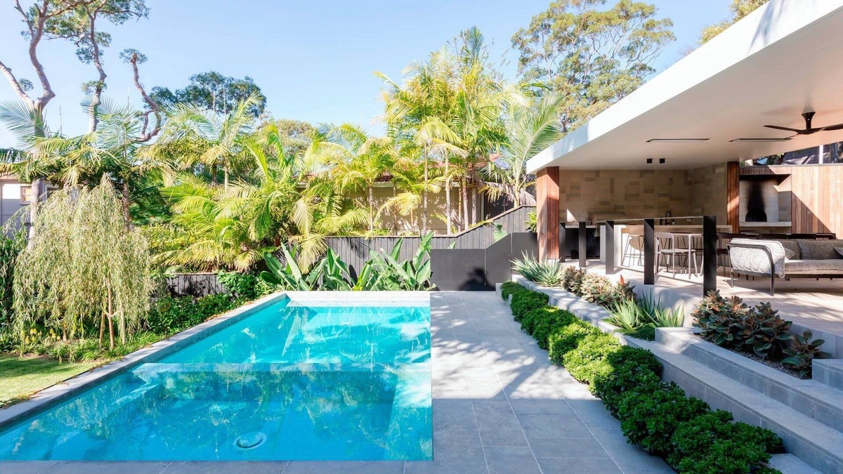 Mosman House | Luxury Villas Balmoral Luxury Estate (Walk to Beach)