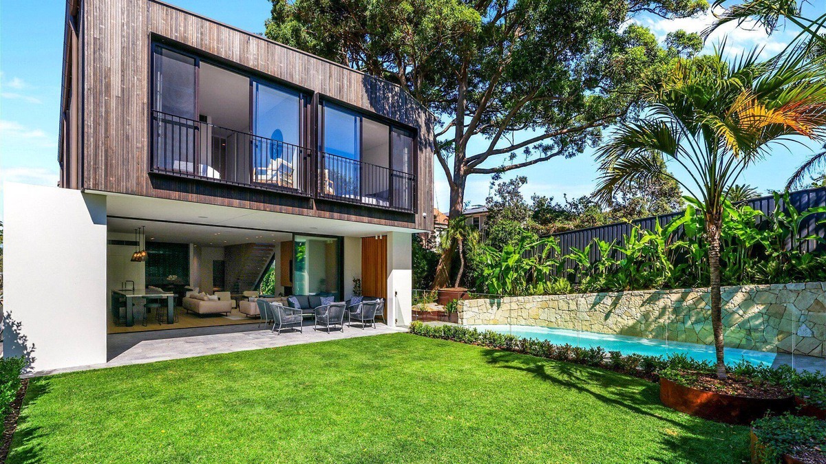 Clifton Gardens House | Luxury Villas Clifton Modern Luxe (Heated Pool)