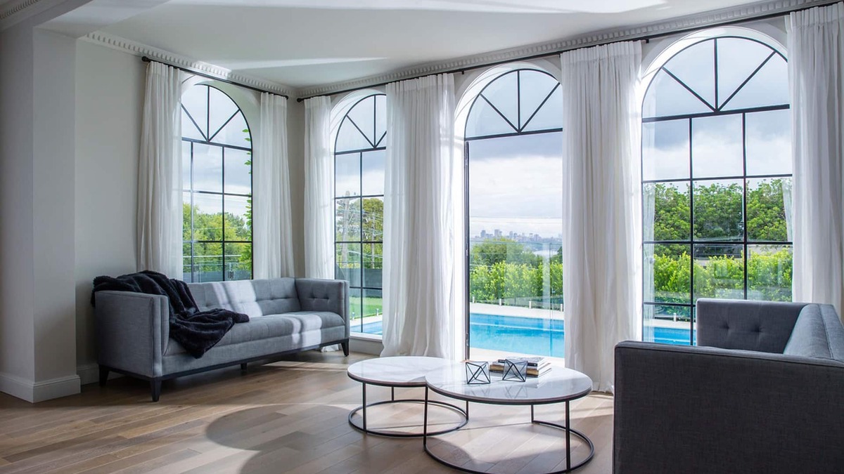 Bellevue Hill House | Luxury Villas Kambala (With Car Parking)