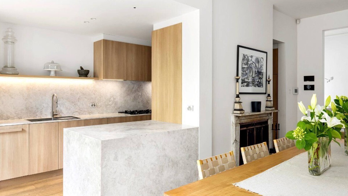 South Yarra House | Luxury Villas Sorrento House (With Car Parking)