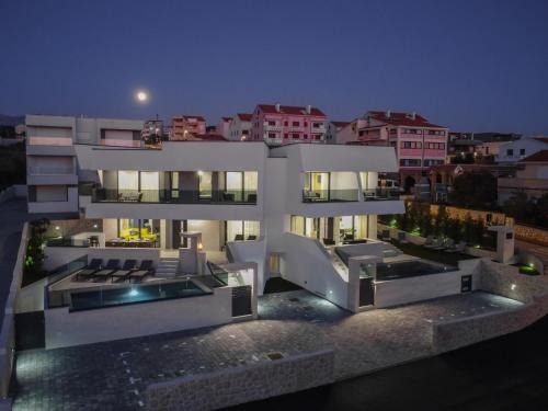 Novalja Villa | Luxury Villas Travera