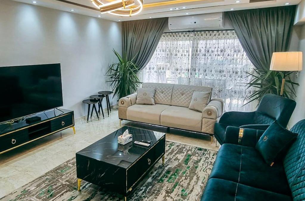 Al Duqqi Apartment | Luxury VIP apartment