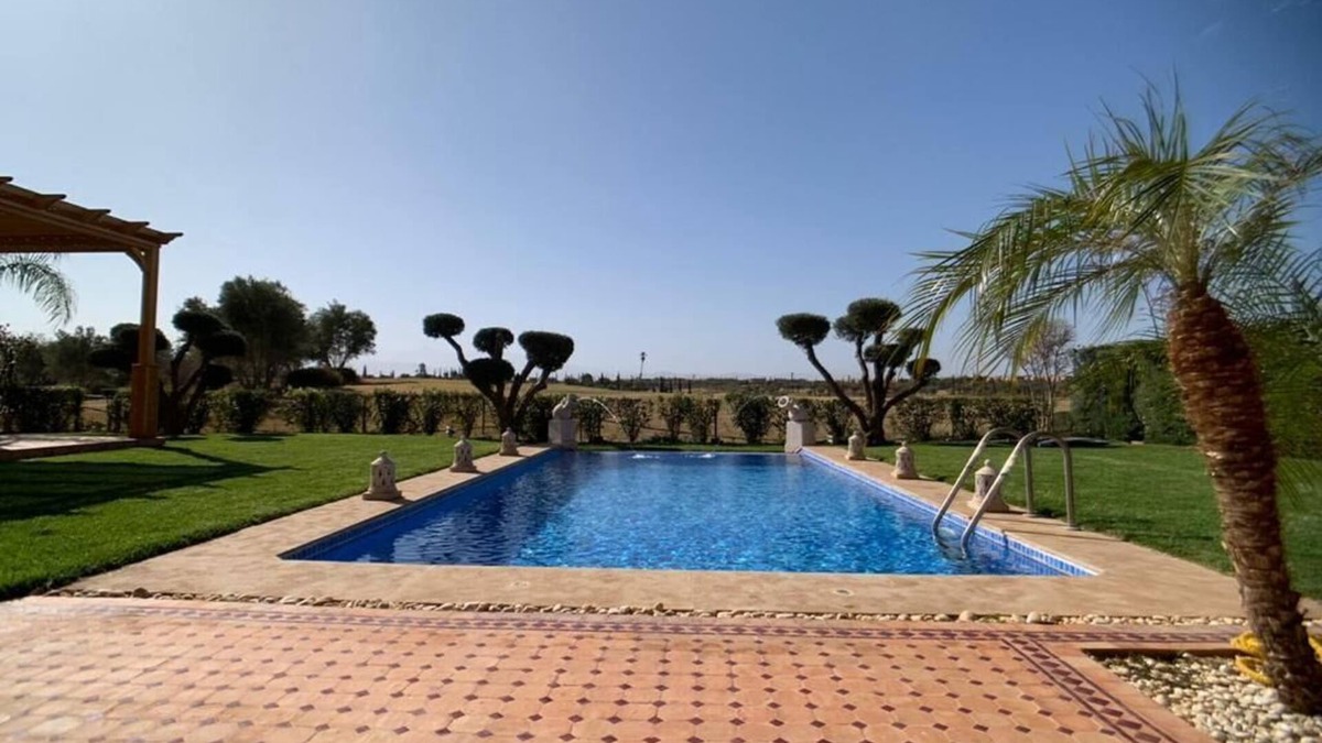 Tassoultante Villa | Luxury Waky Beach Golf Villa With Private Pool