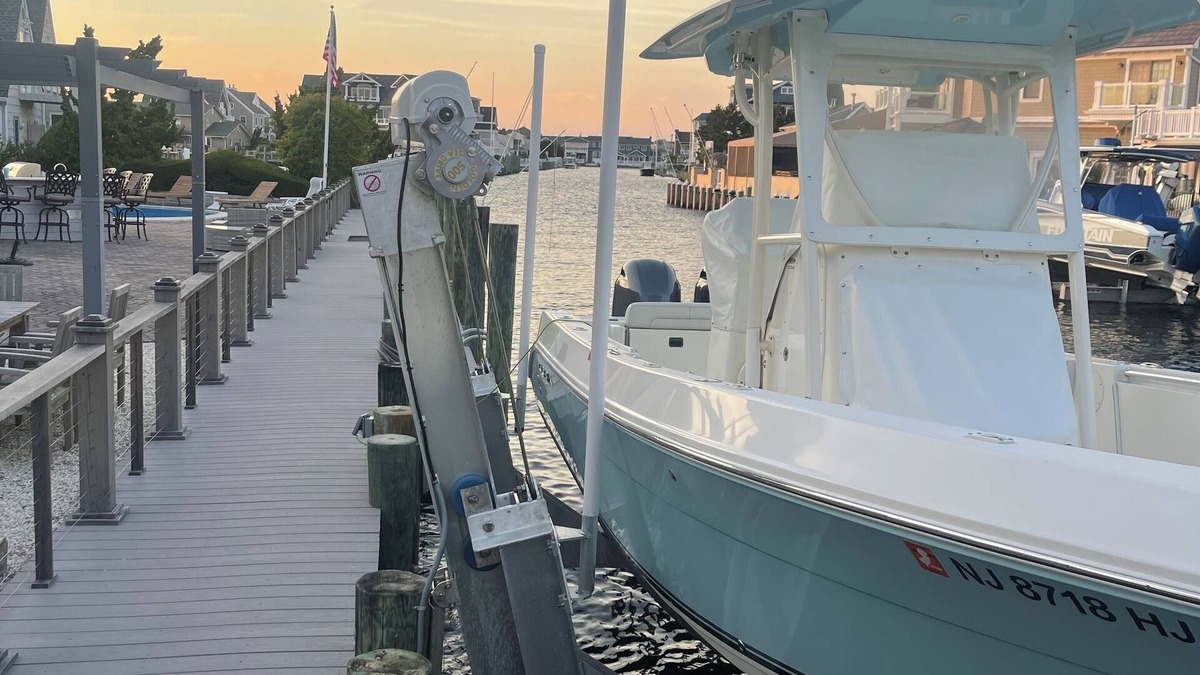 Mantoloking House | Luxury Waterfront 6 Bed 4 bath w Heated Pool, SUMMER SALE! BOOK SUMMER 2025 NOW!
