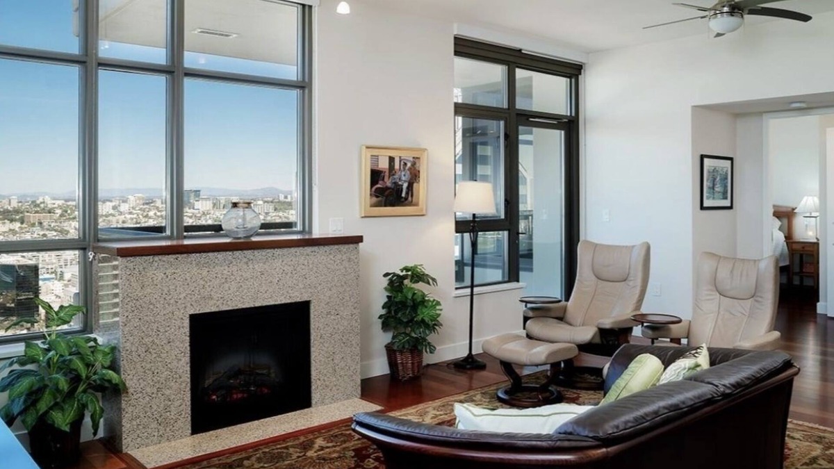 Columbia Condo | Luxury Waterfront High-Rise in Downtown San Diego Condo