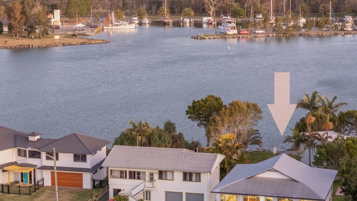 South Evans Head House | Luxury Waterfront Home