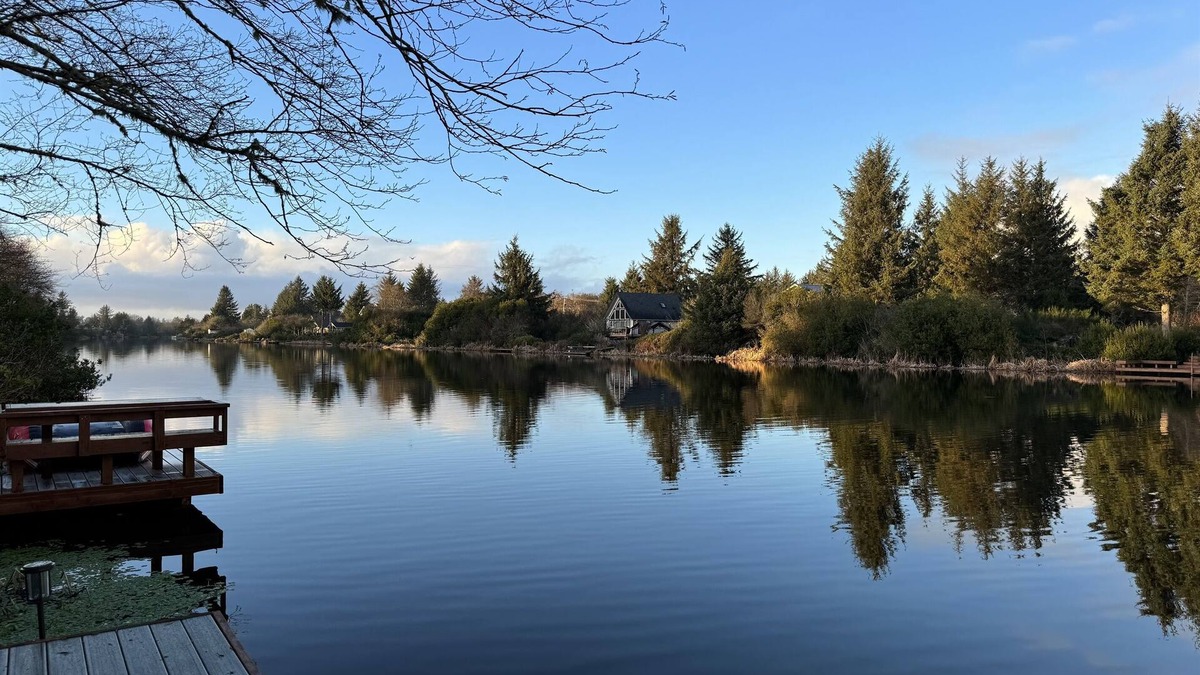 Ocean Shores House | Luxury Waterfront, Dock, Hot Tub, Fire Pit, Fenced Yard