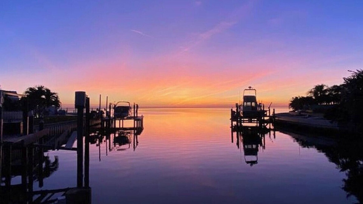 St. Petersburg House | Luxury Waterfront Home w/Dock, Pool & Hot Tub