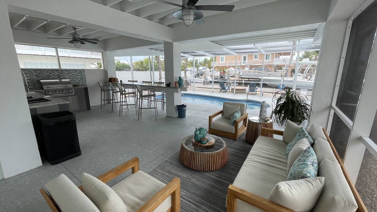 Key Largo House | Luxury Waterfront-Weekly Rental-Dock-Private Pool-Gated Community-Island Life!