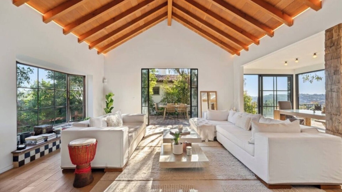 Hollywoodland House | Luxury Zen Oasis, Central, w Hollywood Sign View!
