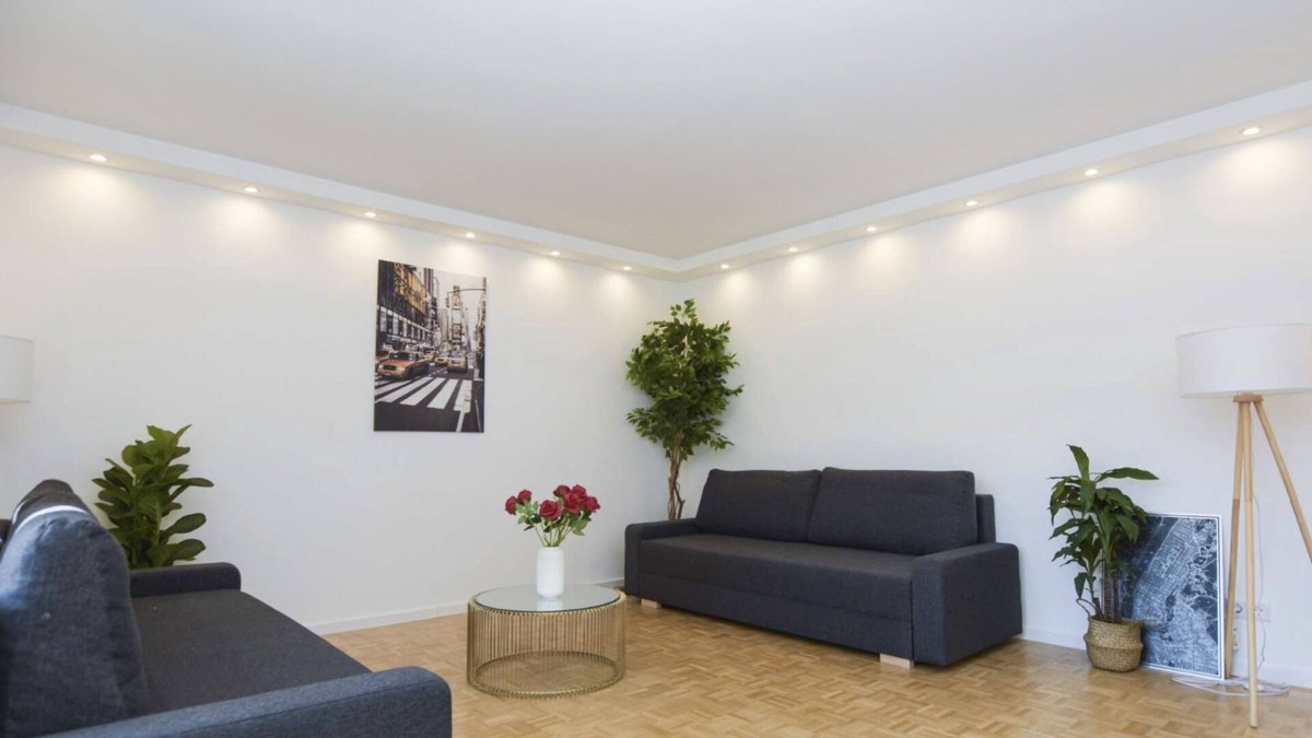 Schwabing-West Apartment | Luxus 70m2 sannierte City Wohnung
