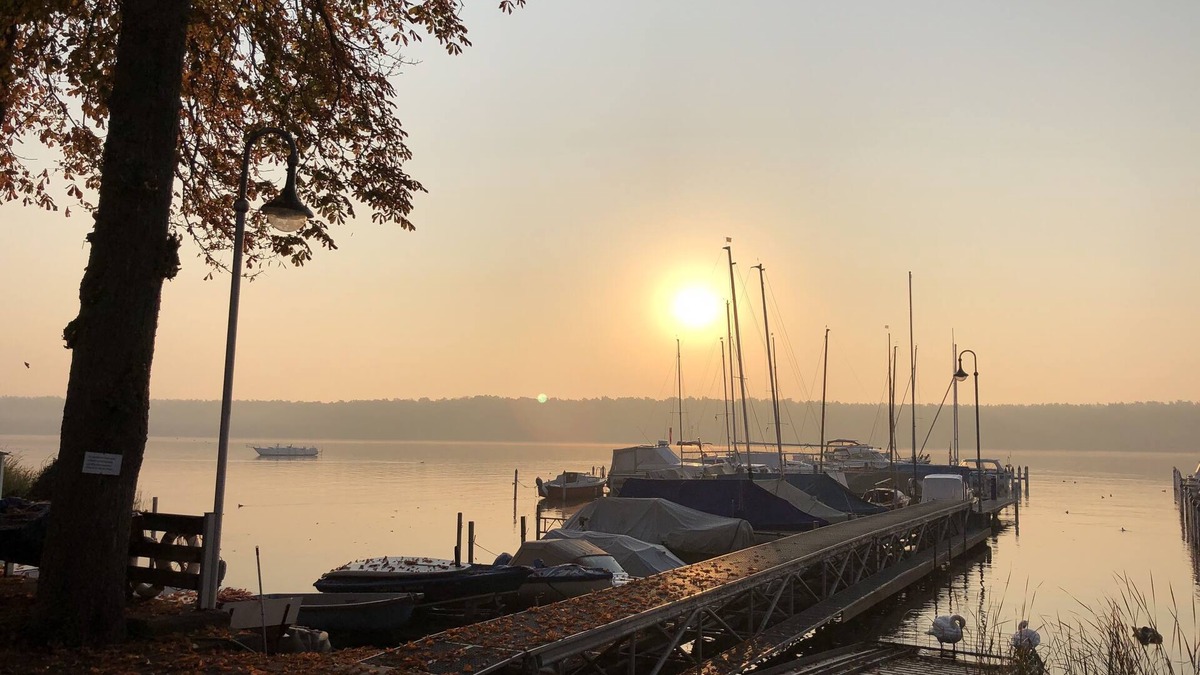 Eichwalde Apartment | Luxus Dachgeschoss mit Sonnenterrasse