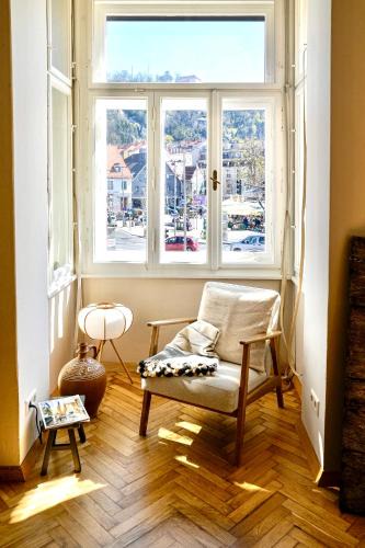 Lend Apartment | Luxusapartment im Zentrum mit Schlossbergblick und Parkplatz