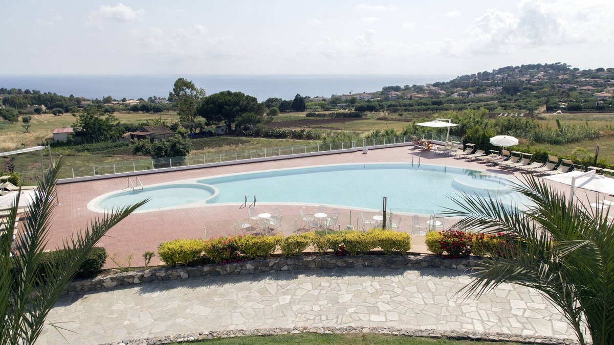 Ricadi Hotel | Luzia Agriresort