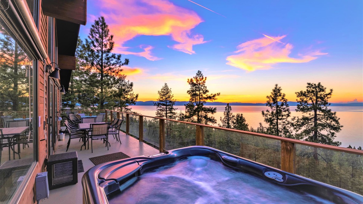 Zephyr Cove House | Lx10 lakeview jewel of sierra theater , hot tub