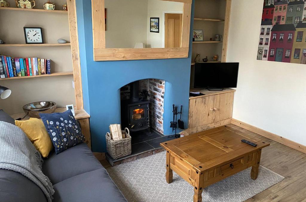 Aldbrough House | Lychgate view cottage