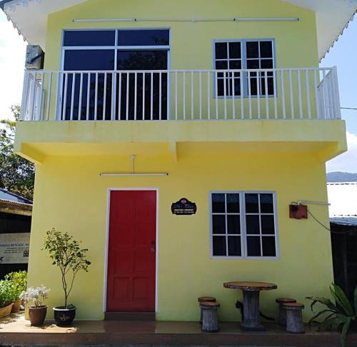 George Town Ski Chalet | M's Place Chalet Bed&Breakfast