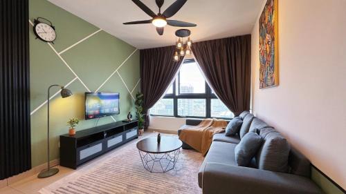 Taman Pertama Apartment | M Vertica Cheras KL City Fully Air-Con Suite