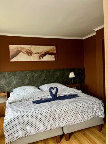 Kisigmand Hotel | M1 Laczházy Hotel Coffee & More