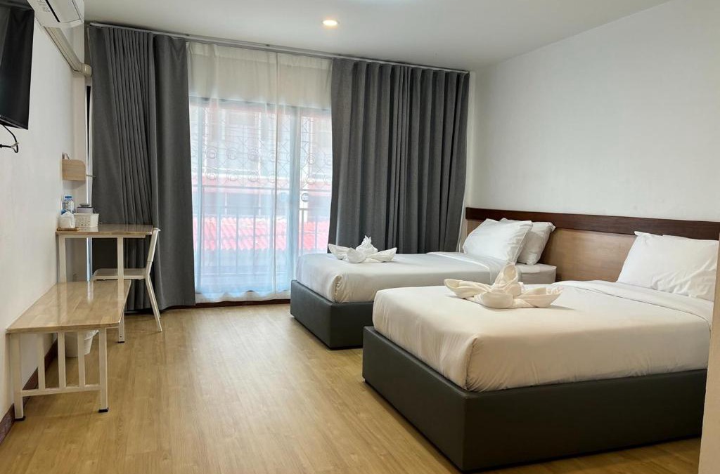 Suan Luang Hotel | M3 Bangkok Bake & Bed