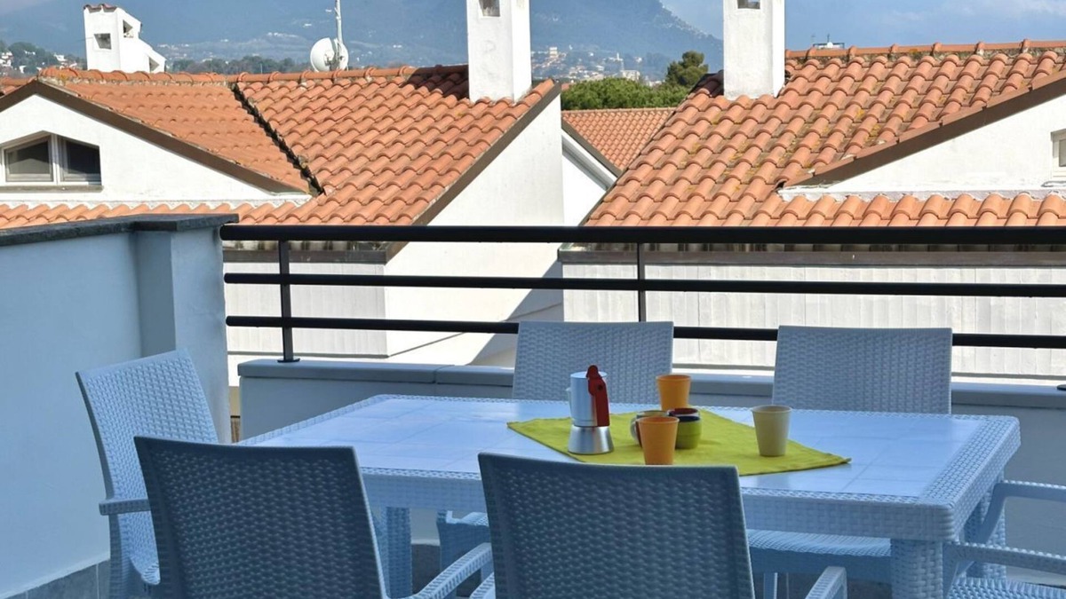 Marcelli Apartment | M386 - Marcelli, three-room apartment with garden and sea view