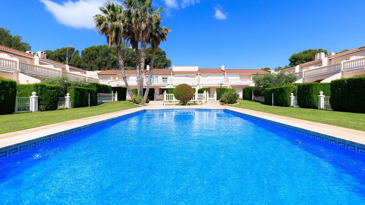 Miami Platja Ski Chalet | M408-098 CASA VILLA CRISTAL RESIDENCIAL