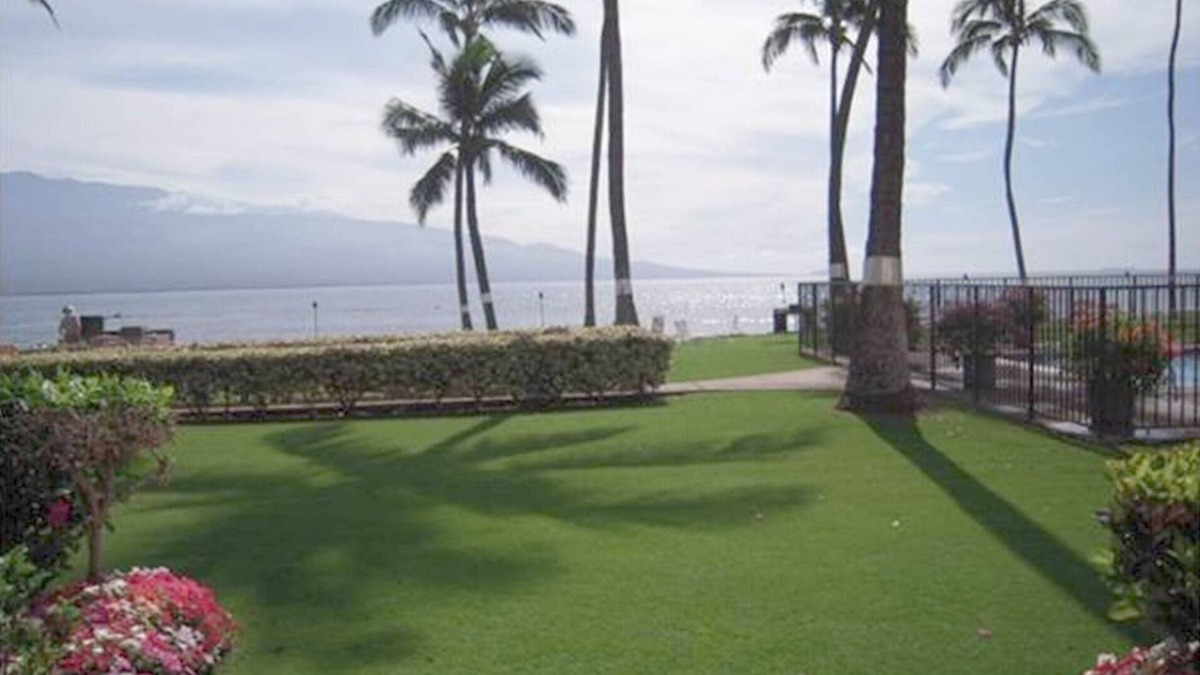 Maalaea Condo | Ma'alaea Kai 110 - Spectacular Oceanfront PLUS Mountain View/Quiet Setting