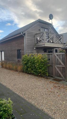 Maaseik Cabin | Maas Lodge