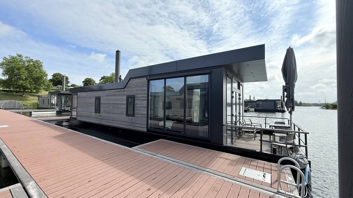 Ohe en Laak Boat Rental | Maasterp - Woonboot 5