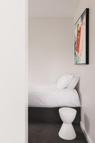Saint Kilda South Apartment | MAC St Kilda Blessington St by Melbourne Apartment Collection