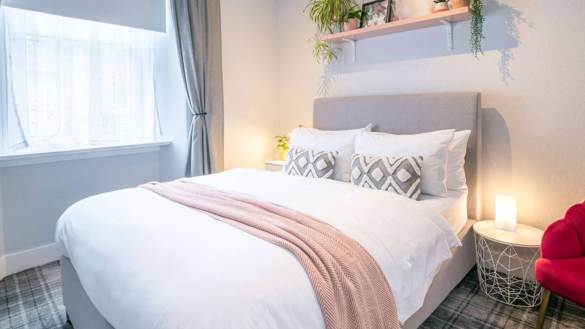 Inverness Apartment | Macdonald Street Snug, Inverness