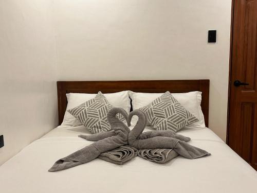 El Nido Cabin | Madayao Villa