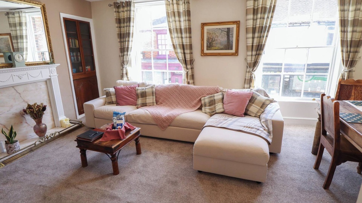 Lincoln Cottage | MADJE APARTMENT in Lincoln