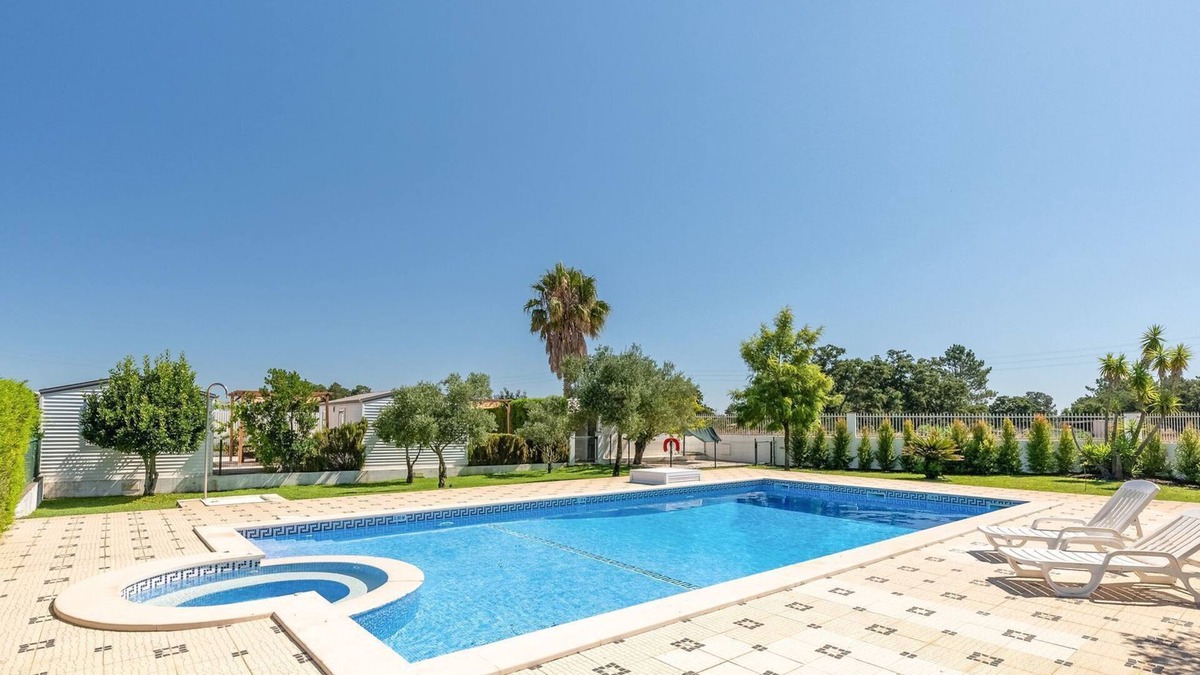 Palhais House | Magalhães Village - House 6 by LovelyStay