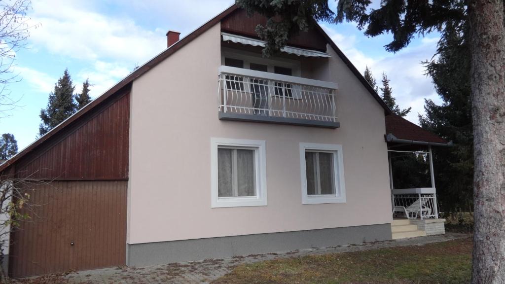 Siofok-Sosto Apartment | Magdi Apartman