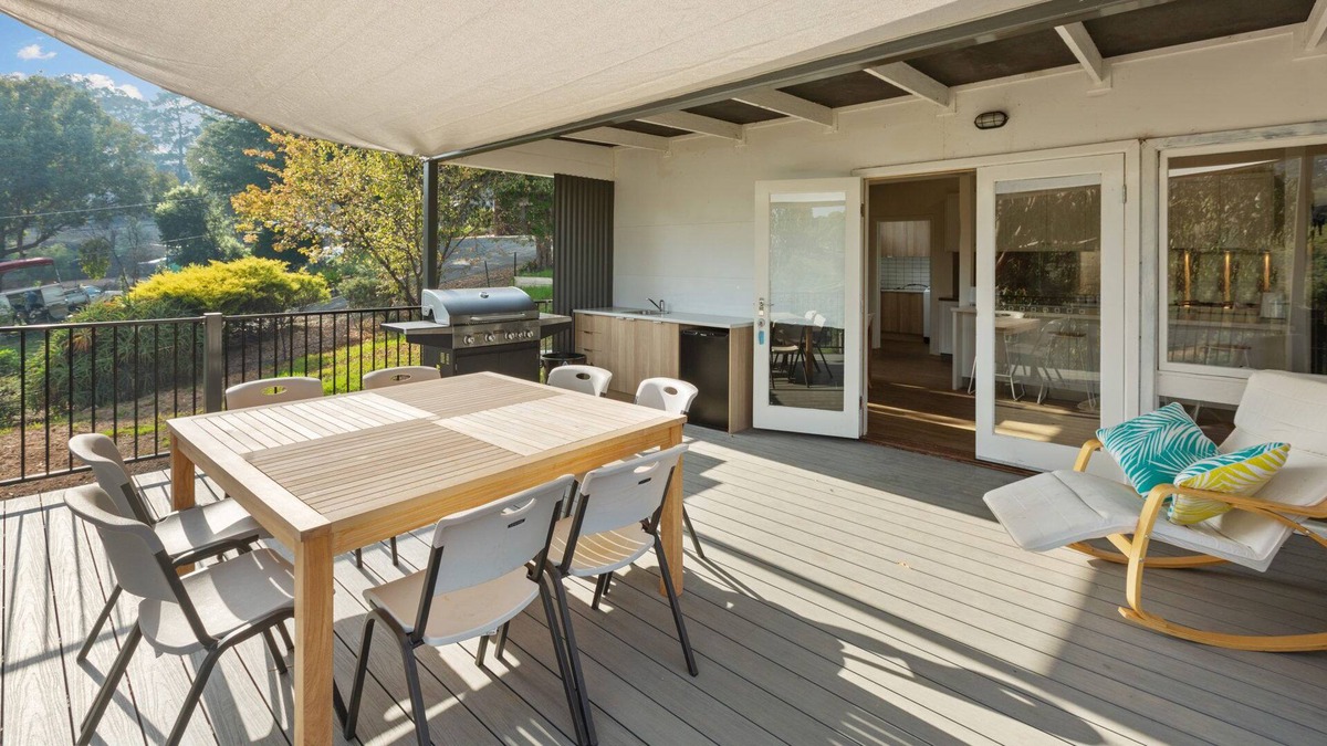 Goughs Bay House | Maggies Getaway - Close to Lake Eildon