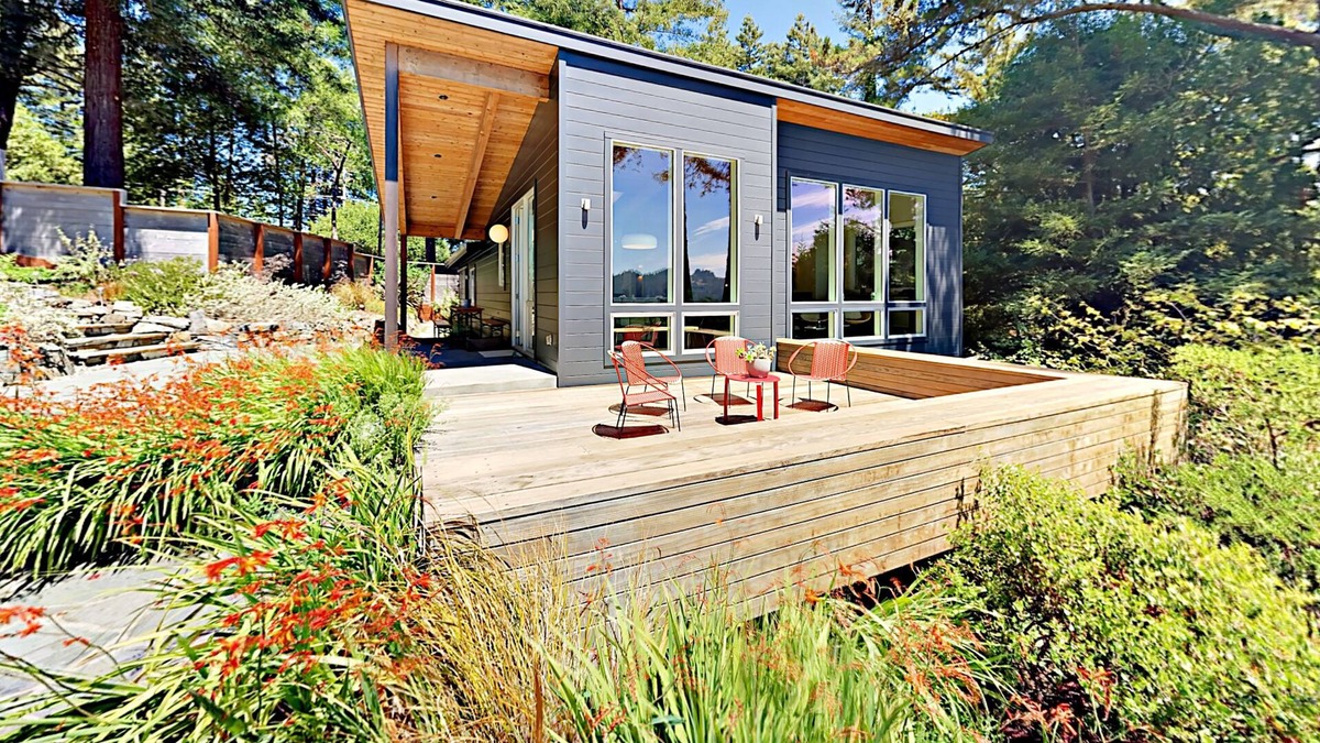 Cazadero House | Magic Madrone: Mid-Century Modern Home w/ Private Saltwater Hot Tub