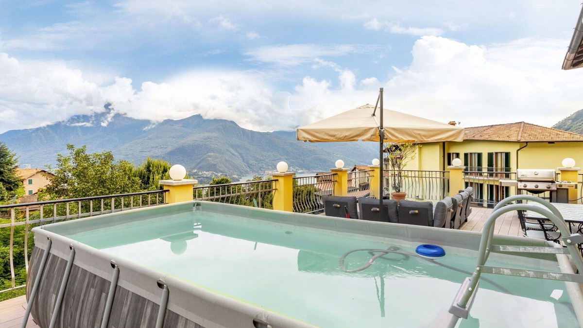 Stazzona Apartment | Magic Suite, 1BR Apt For a Relaxing Holiday By Halldis