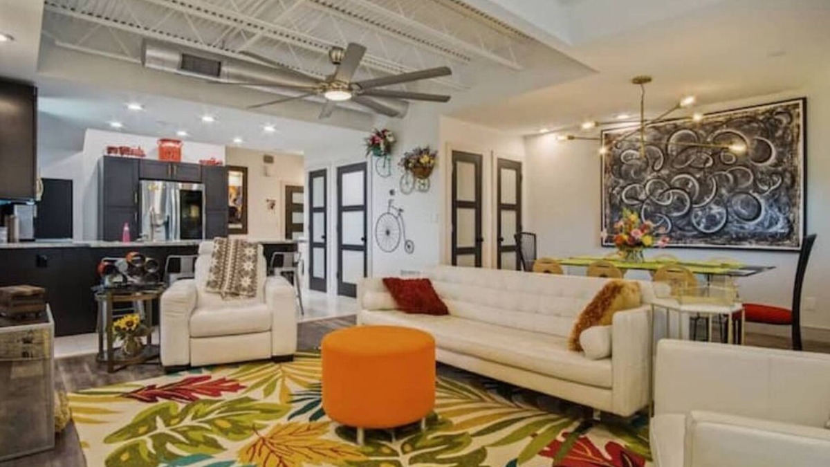 Midtown Apartment | Magical Condo in Midtown!