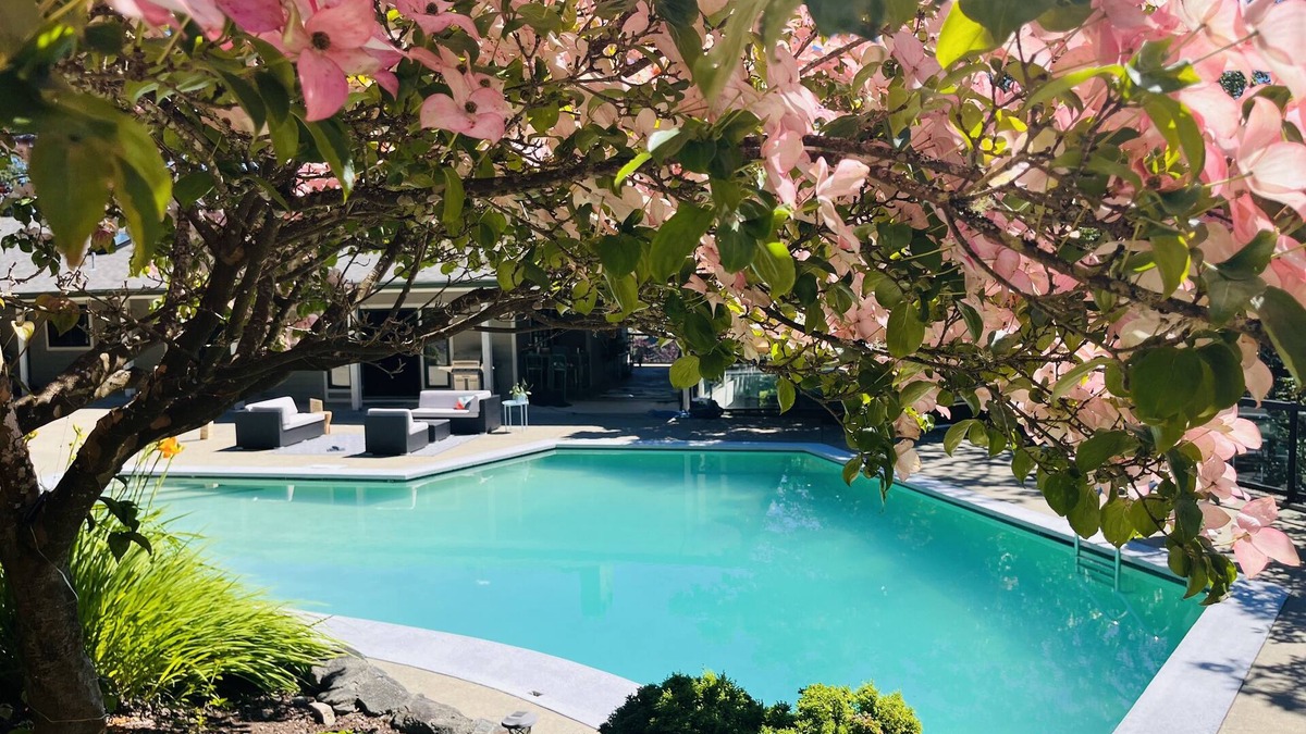 North Cowichan Other | Magical Farm Villa with Heated Salt Water Pool