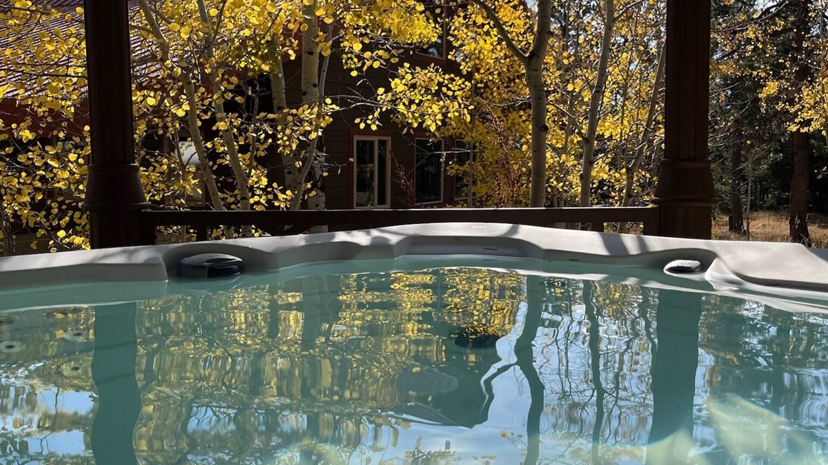 Ward House | Magical Forest Nest with Hot Tub + Hiking Trails